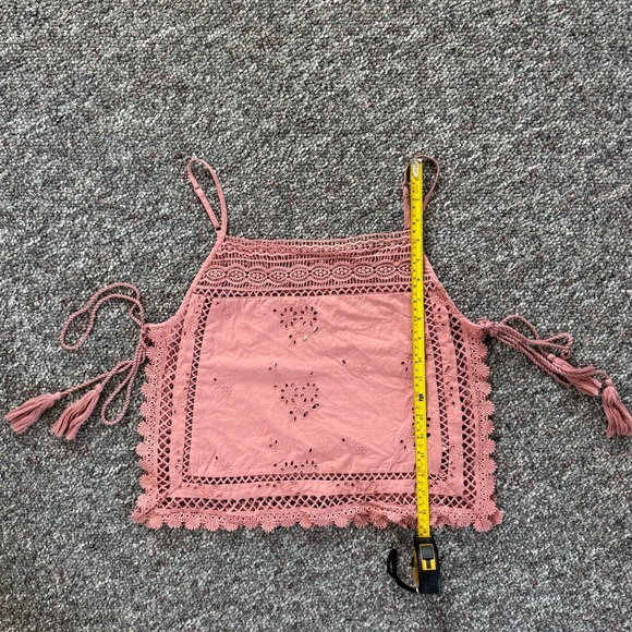 Free People Garden Party Cami Size Small Women Eyelet Blush Lace Camisole - Picture 5 of 10